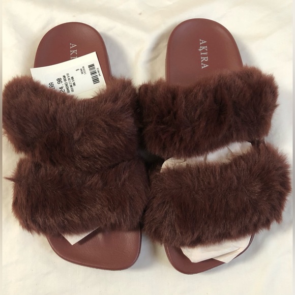 Akira fury slip-on slide sandals size 9.0 - Picture 3 of 5